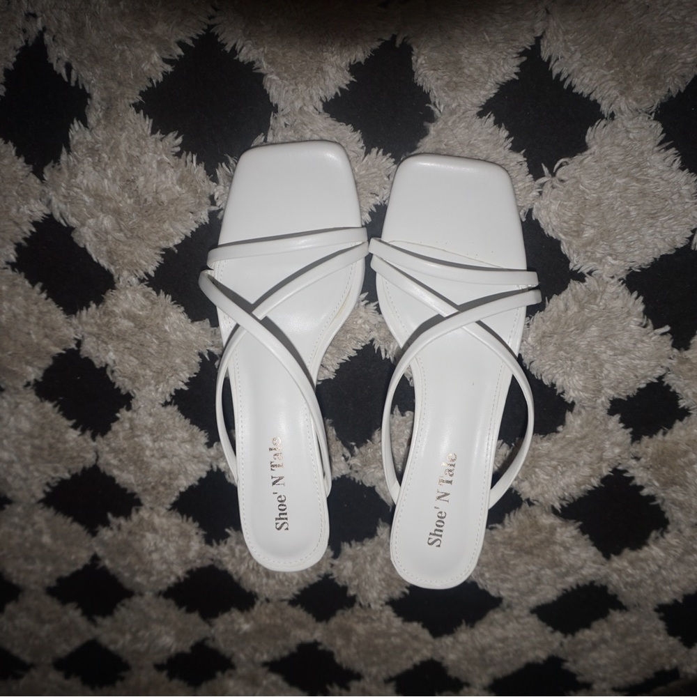 Short White Heels Chunky Heel